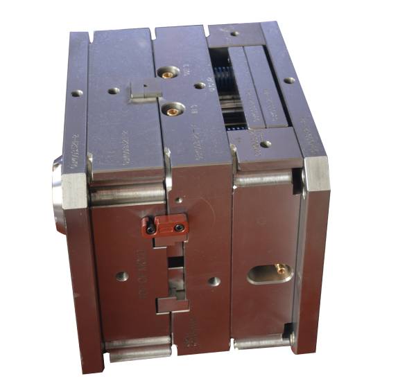 塑膠模具定制加工 塑膠模具定制加工