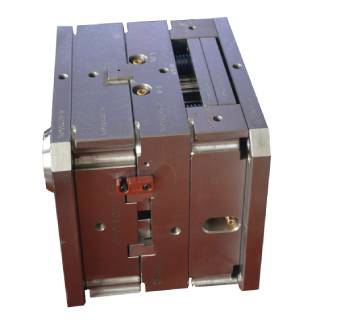 注塑模具加工廠家在出模前需要做哪些檢查？