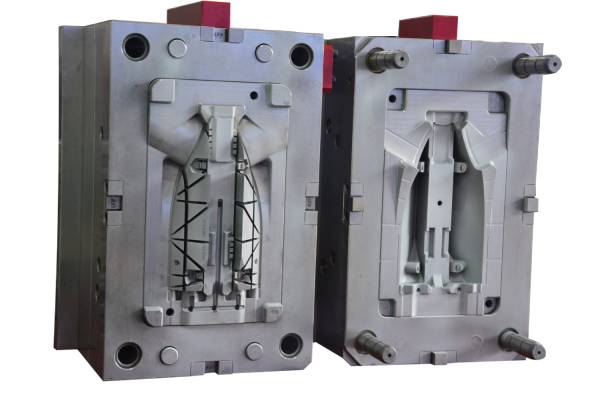 塑料注塑模具(1) 塑料注塑模具(1)