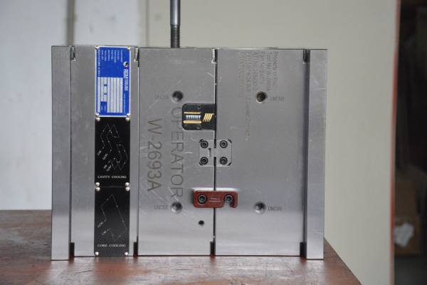 塑料模具定制 塑料模具定制