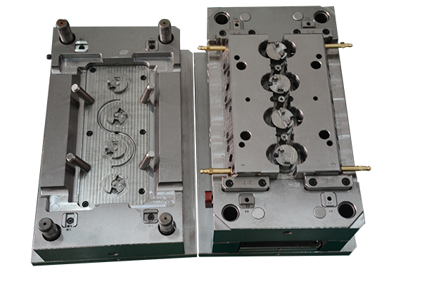 塑膠模具加工 塑膠模具加工