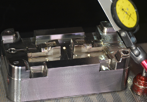 精密模具開(kāi)模 精密模具開(kāi)模