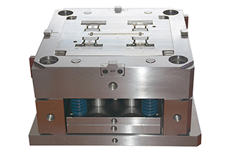 深圳模具制造廠為減少注塑模具的維修都會(huì)使用哪些方法？