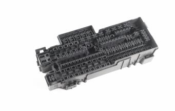 高精度注塑成型如何解決電動汽車零部件挑戰(zhàn)？